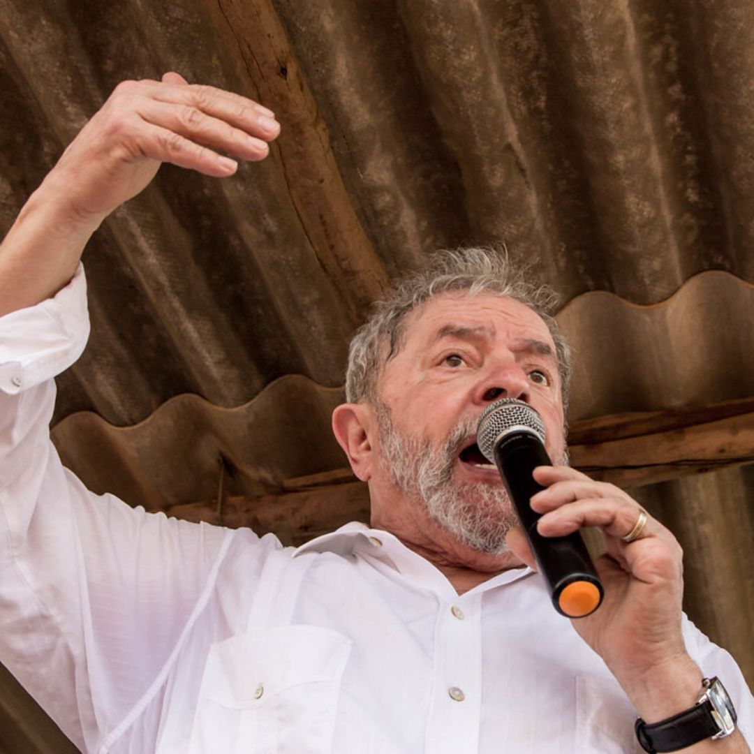 Lula discursando em Belo Horizonte