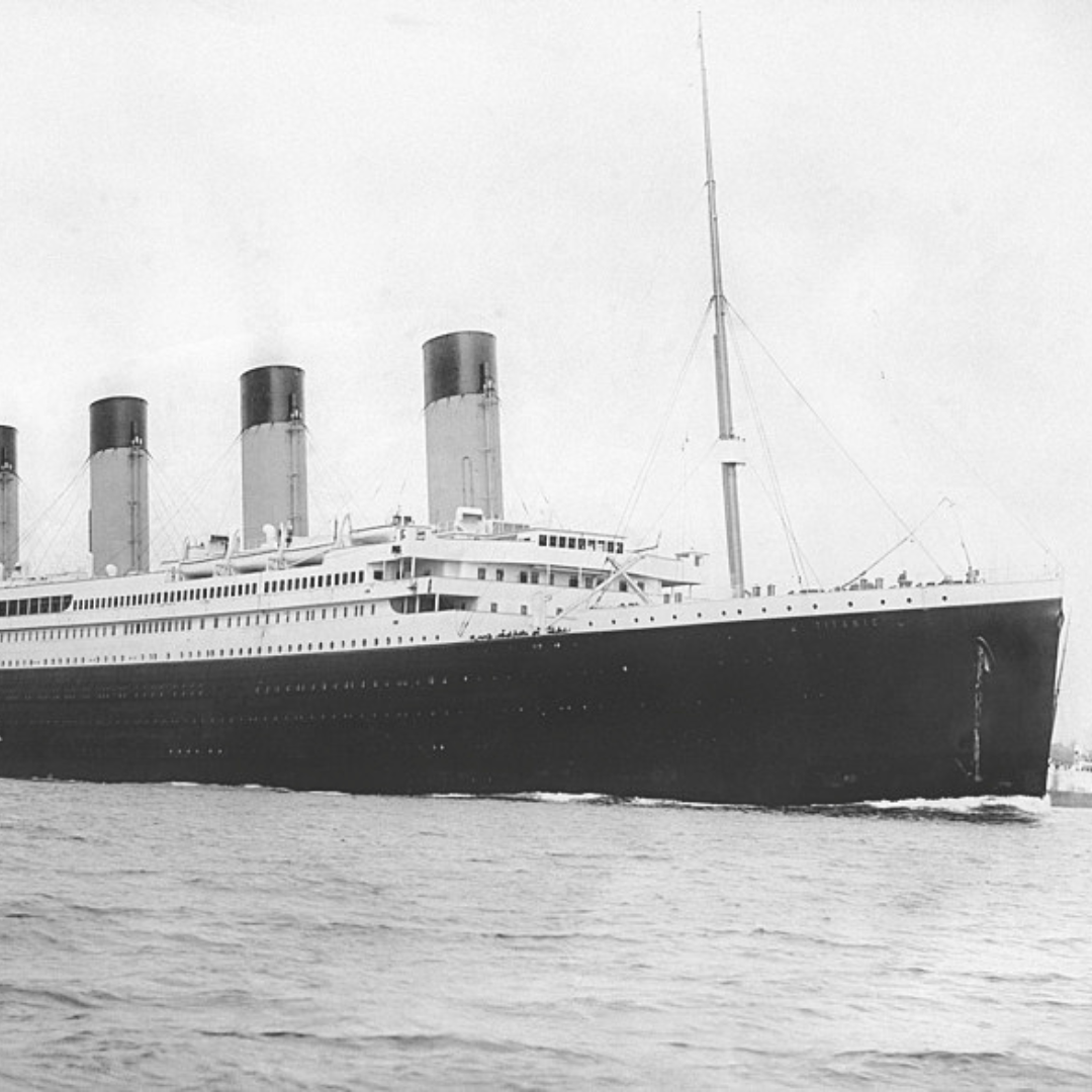 Foto preto e branca do Titanic