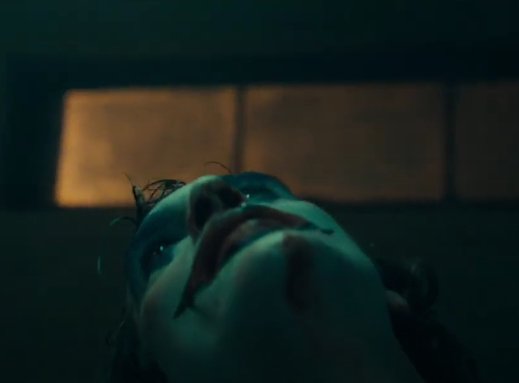 Coringa / Reprodução AdoroCinema Imagem de uma cena do filme 'Coringa'.