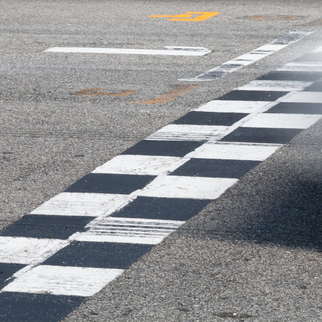 Linha de chegada na pista de corrida