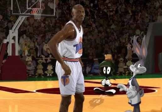 Reprodução Rearfront Jogador de basquete na quadra com coelho ao seu lado
