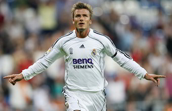 David Beckham jogando pelo Real Madrid.