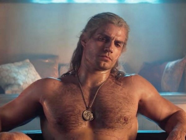 Henry Cavill em The Witcher