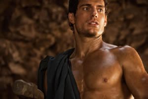 Henry Cavill interpretando