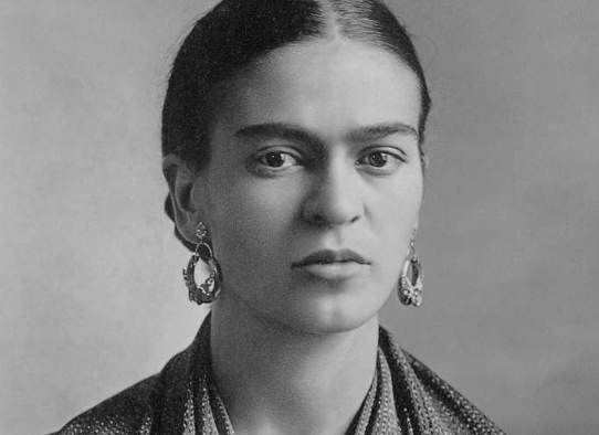 Fotografia de Frida Kahlo tirada por Guilermo Kahlo em 1932