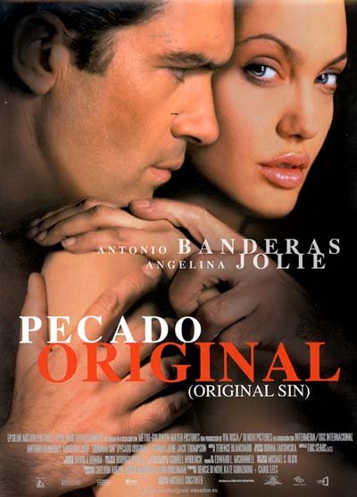 Pôster de divulgação do filme Pecado Original, com Antonio Banderas e Angelina Jolie abraçados