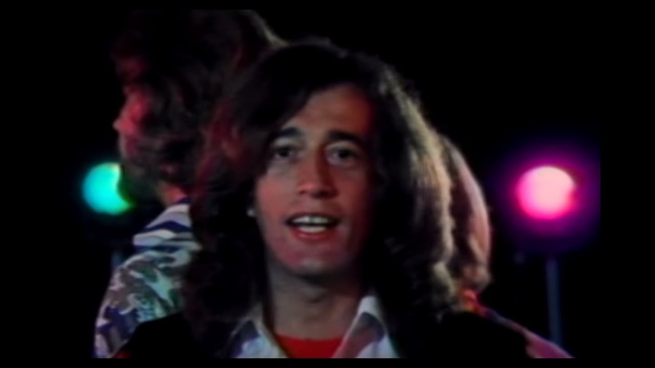 Capa do vídeo 'Bee Gees - How Deep Is Your Love'