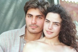 Reprodução internet | Leiai Já Thiago Lacerda e Ana Paula Arósio em cena de Terra Nostra