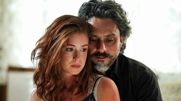 Marina Ruy Barbosa e Alexandre Nero em cena da novela 'Império'