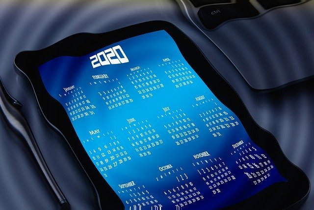 Pixabay/geralt Tablet com calendário do ano 2020
