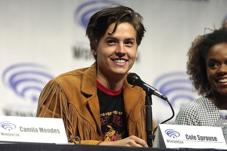 Cole Sprouse Will Star In New Movie Five Feet Apart Teen Vogue