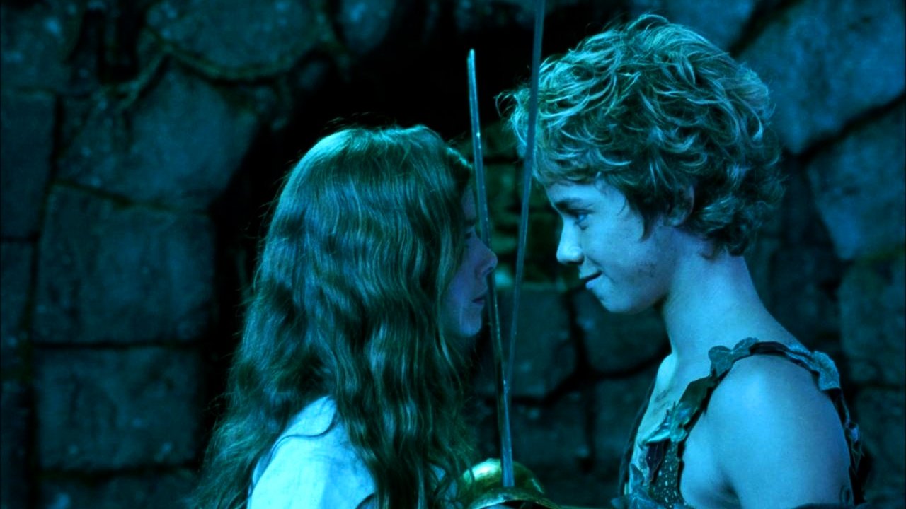 Peter Pan e Wendy frente a frente em filme live action
