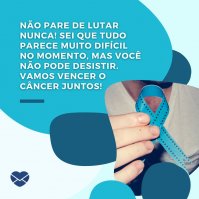 Médico conversando com paciente.