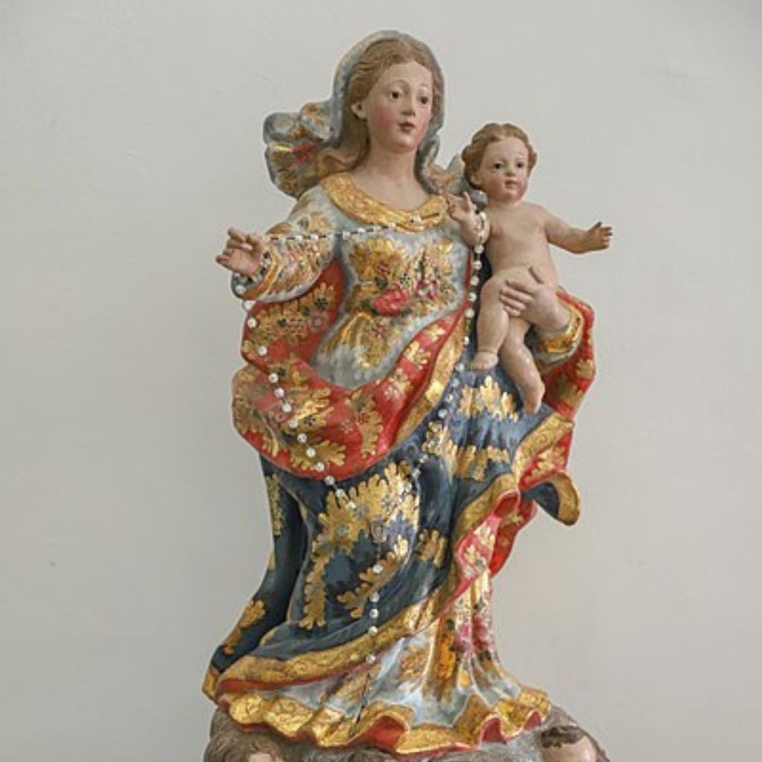 Estátua de Nossa Senhora do Rosário
