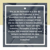 Seis trabalhadores segurando papéis