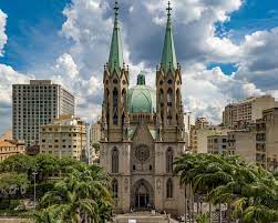 Fachada da Catedral da Sé.