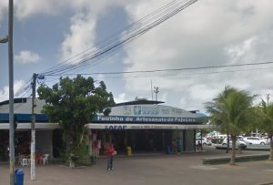 Vista da entrada da Feirinha de Artesanato da Pajuçara