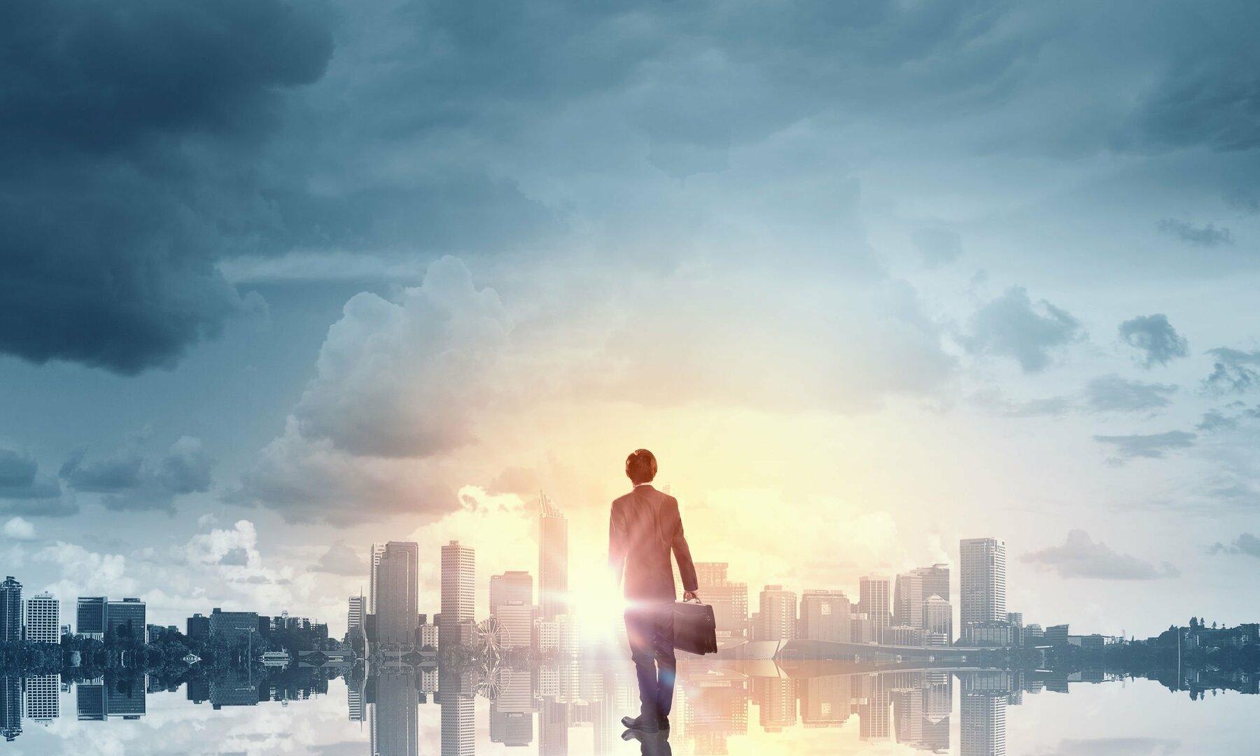 Imagem de homem caminhando