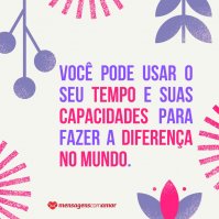 Voluntários limpando o lixo do gramado de um parque.