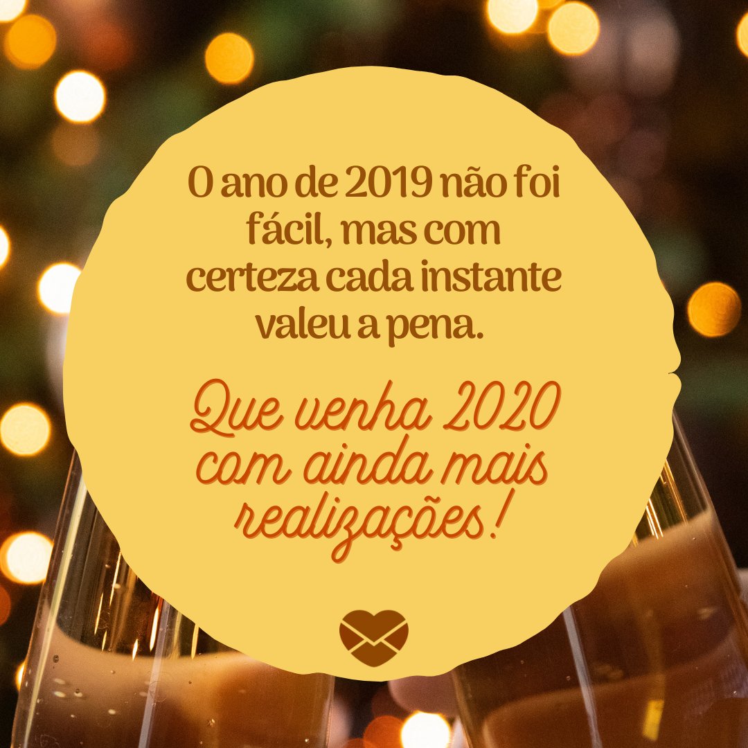 'Reaprendi a ser feliz sozinha e a valorizar os detalhes que sempre fizeram a diferença para mim.' - mensagem para 2019