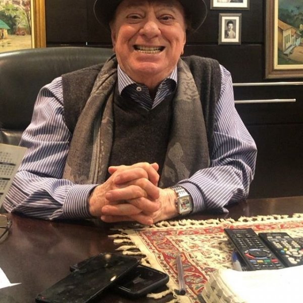 Divulgação/Instagram Raul Gil sorrindo