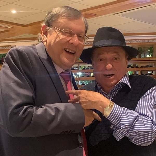 Divulgação/Instagram Raul Gil com homem