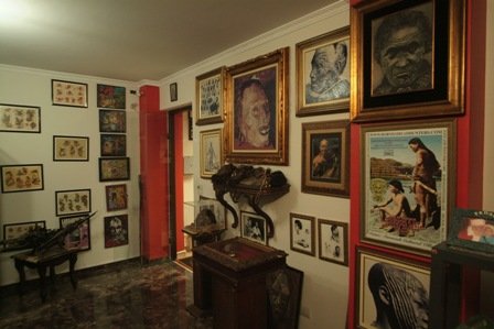 Sala do Museu da Tatuagem em São Paulo