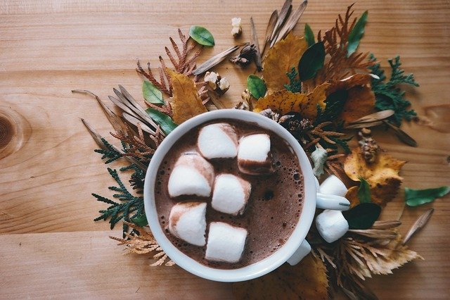 Chocolate quente com marshmallows