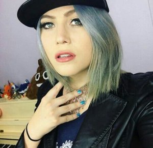 Reprodução/ Amino Apps Mandy Candy (Amanda Guimarães)