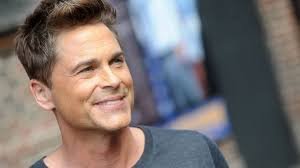 Foto/ Rob Lowe is pictured Homem sorrindo