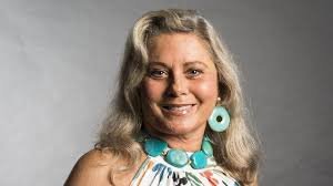 Reprodução/ observatório da TV - UOL Mulher sorrindo