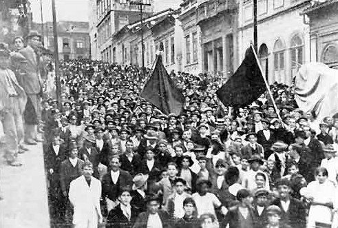 Manifestação pela Greve Geral de 1917, em São Paulo