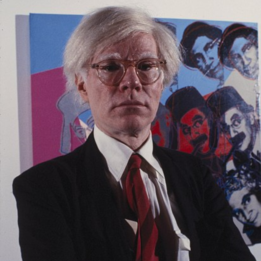 Andy Warhol de terno