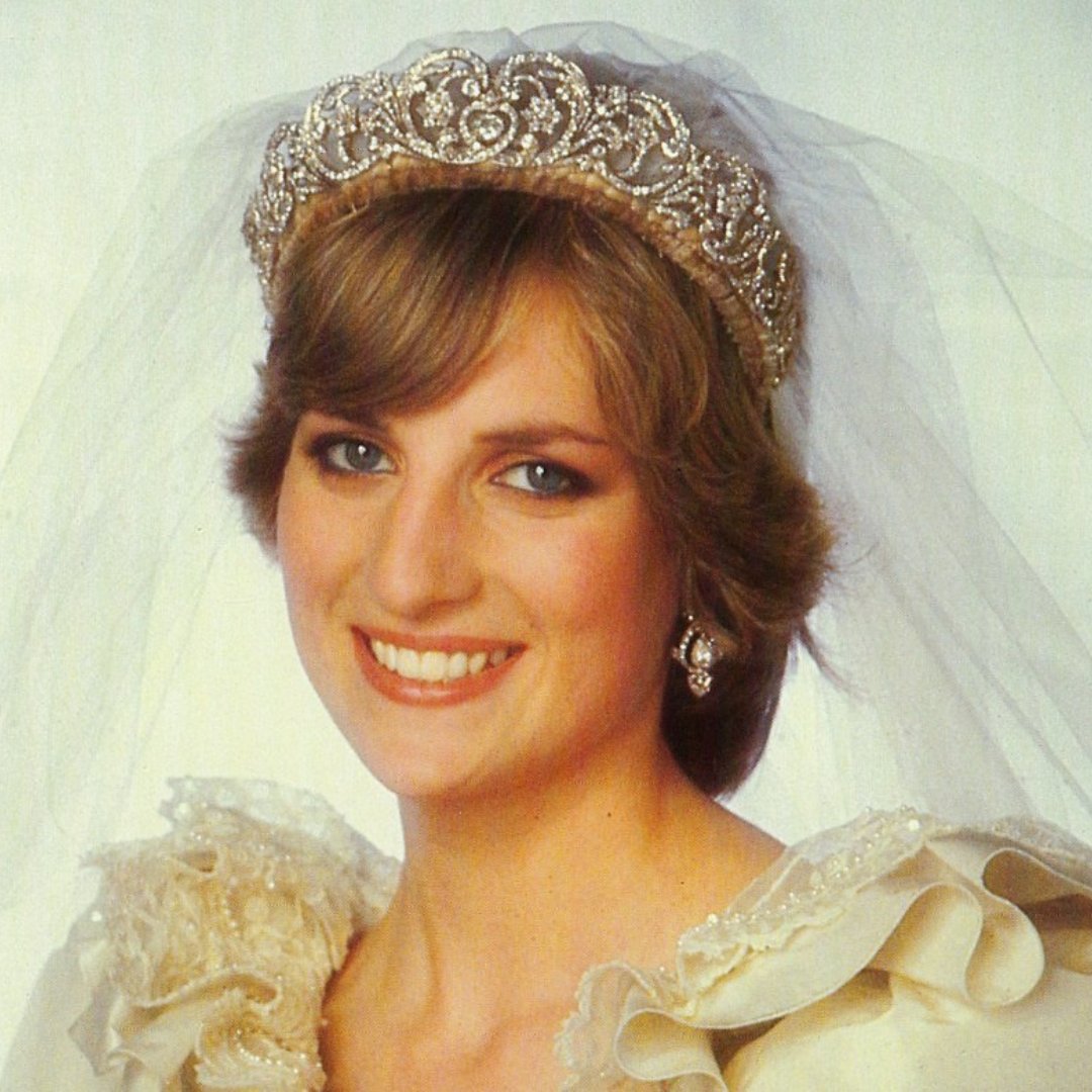 Imagem de Diana Frances Spencer, mais conhecida como princesa Di, no dia de seu casamento