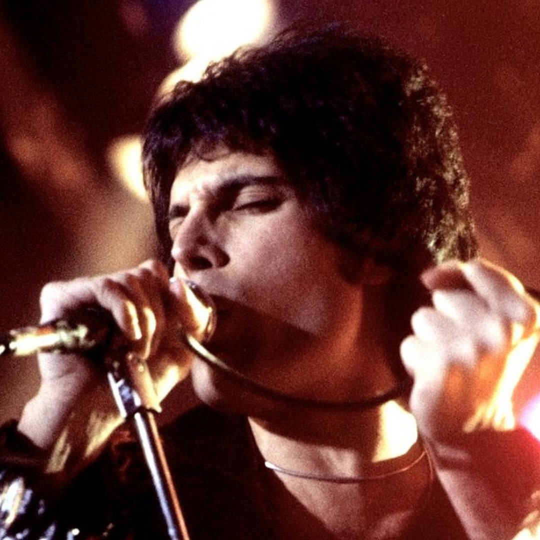 Imagem do cantor e compositor Freddie Mercury