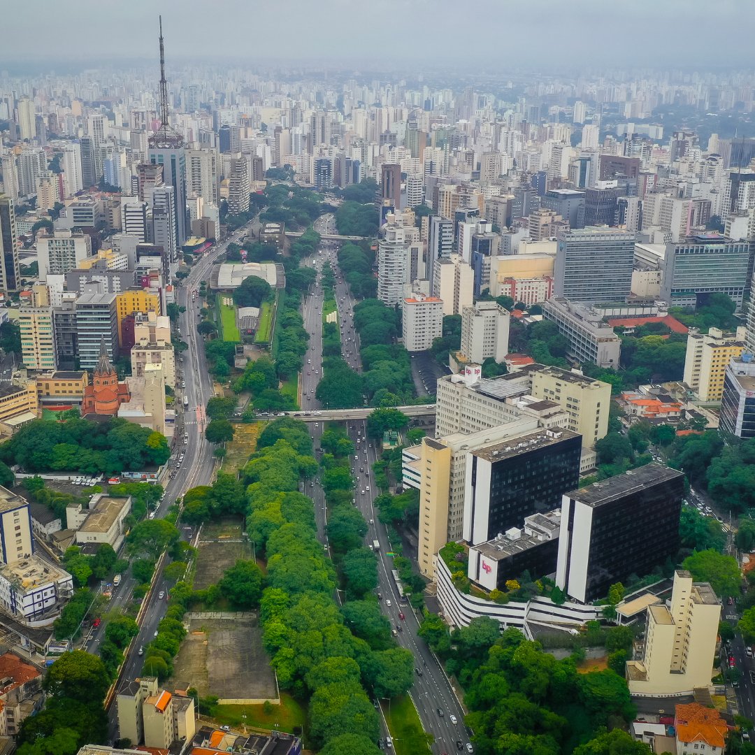 Foto de uma avenida em São Paulo