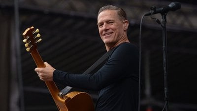 Bryan Adams