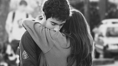 Resultado de imagem para abraço