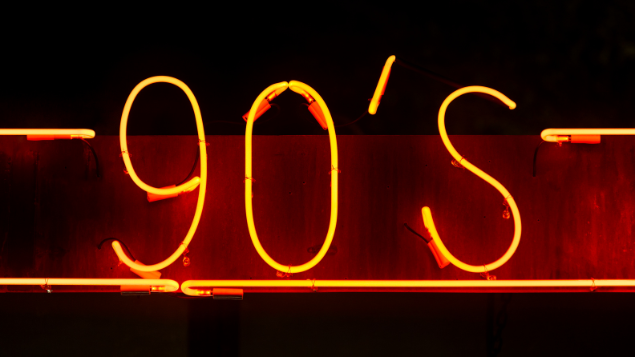 BreizhAtao de BreizhAtao's Images Placa neon escrita '90's'
