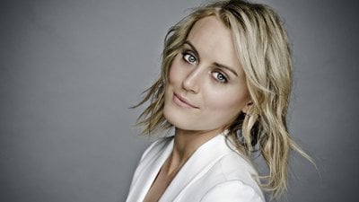 Taylor Schilling