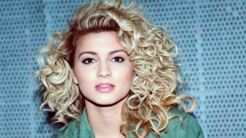 Tori Kelly