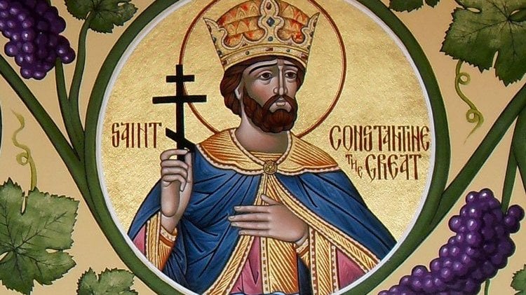 Ilustração de São Constantino com uma mão sobre o peito e a outra segurando uma cruz.