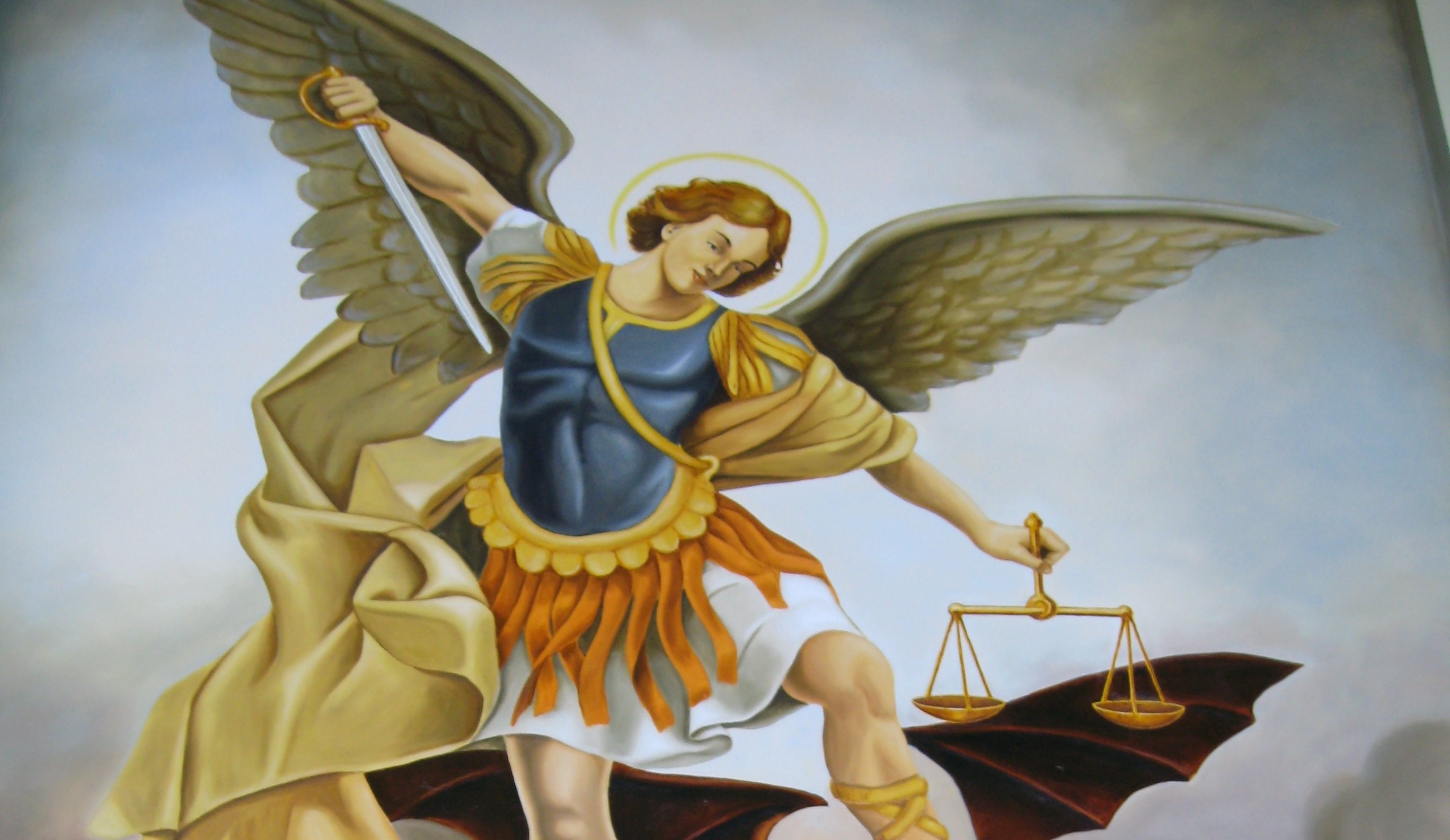 São Miguel Arcanjo - Anjo da proteção e da justiça