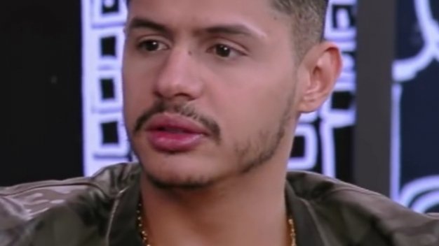 Humor Multishow / Wikimedia Commons Hungria Hip Hop dando entrevista num programa de TV
