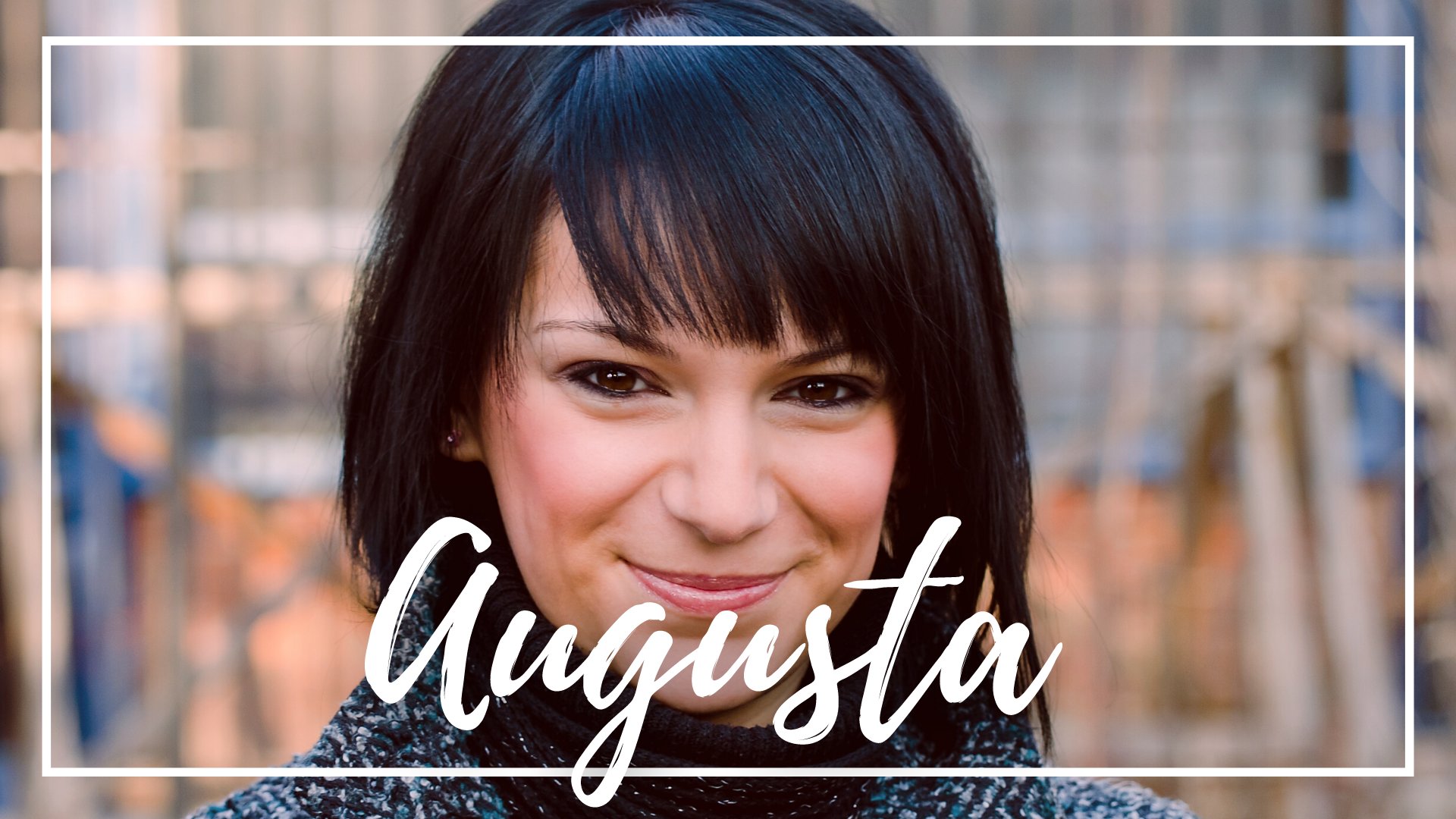 Getty Images Signature / Canva / Mensagens Com Amor Uma mulher branca de cabelos pretos sorrindo.