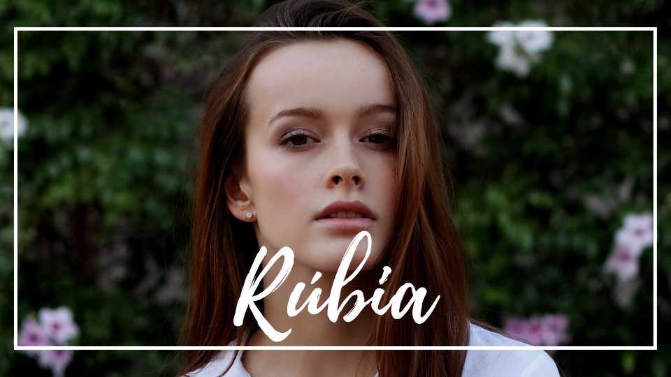 Pexels-2286921 de pixabay / Canva / Mensagens Com Amor Uma mulher branca de cabelos castanhos.